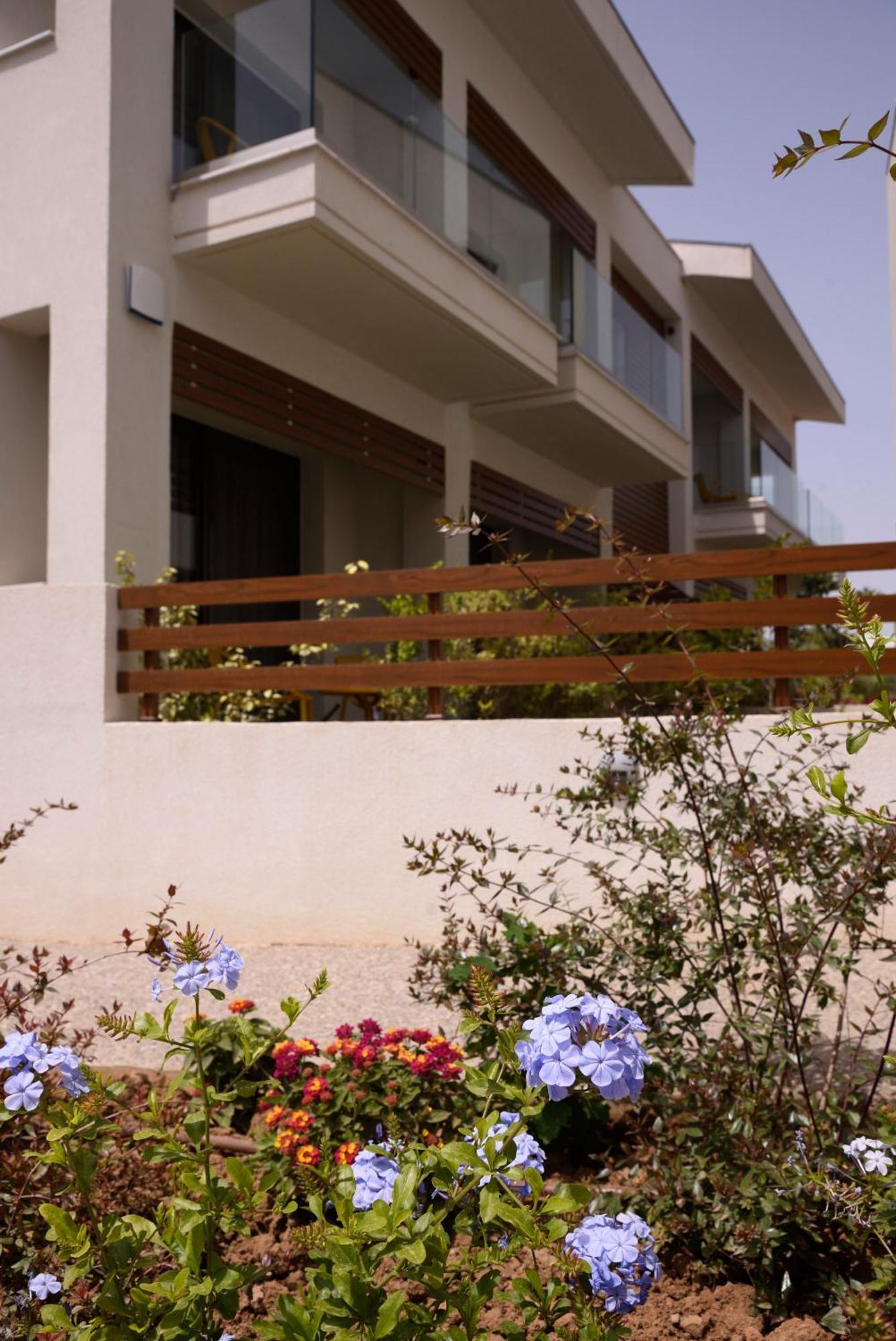 Falena Luxury Rooms Kalyves Polygyrou Екстериор снимка